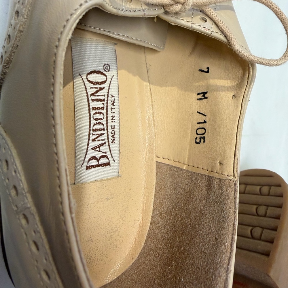 Bandolino Ivory and Tan Leather Wingtip Oxfords - Picture 4 of 5